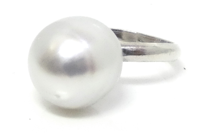 South Sea Pearl Rings